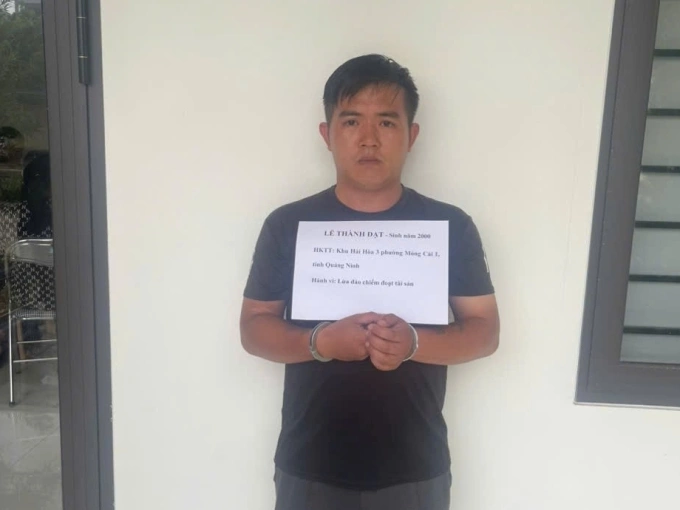 Lê Thành Đạt khi bị bắt. Ảnh Công an cung cấp