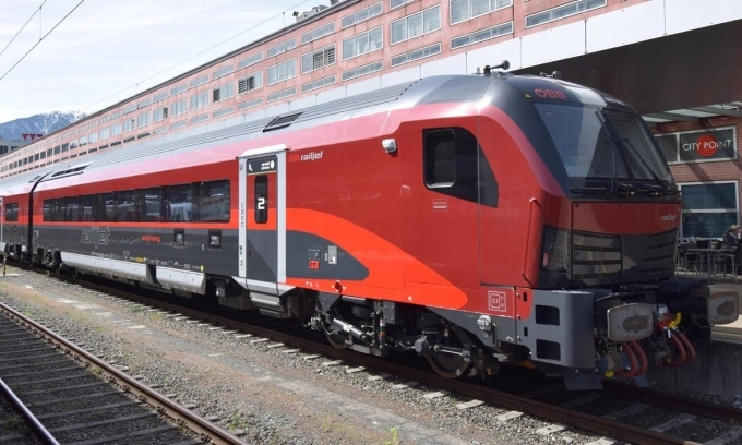 Đoàn tàu cao tốc do công ty OBB vận hành kết nối Áo với châu Âu. Ảnh: Railway Gazette