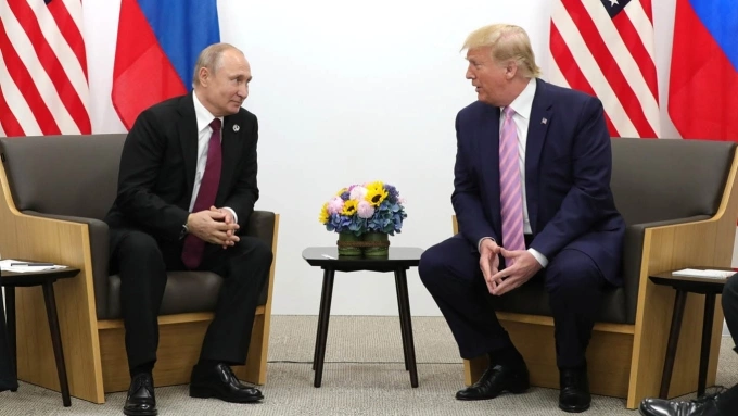 Tổng thống Nga Putin và Tổng thống Mỹ Trump tại cuộc gặp ở hội nghị G20 ở Nhật Bản năm 2019. Ảnh: Điện Kremlin