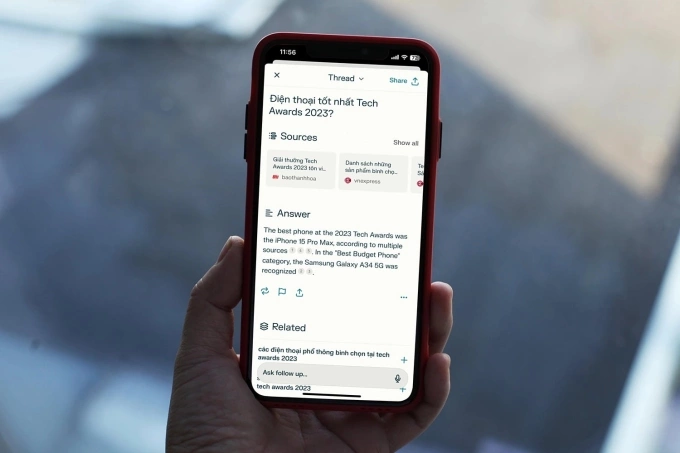 Giao diện tìm kiếm bằng ứng dụng Perplexity trên iPhone. Ảnh: Khương Nha