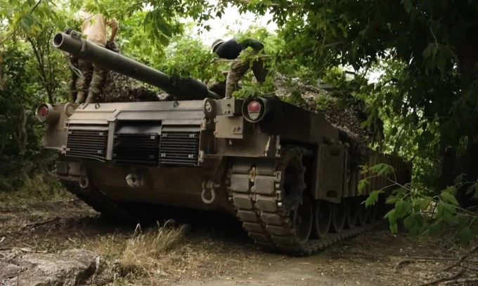 Xe tăng Abrams Ukraine tại khu vực Donbass trong ảnh công bố tháng 5/2024. Ảnh: CNN