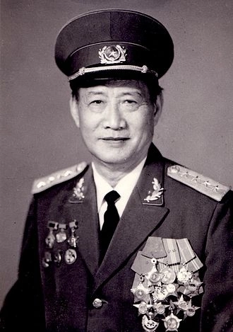 Đại tướng Hoàng Văn Thái. Ảnh tư liệu