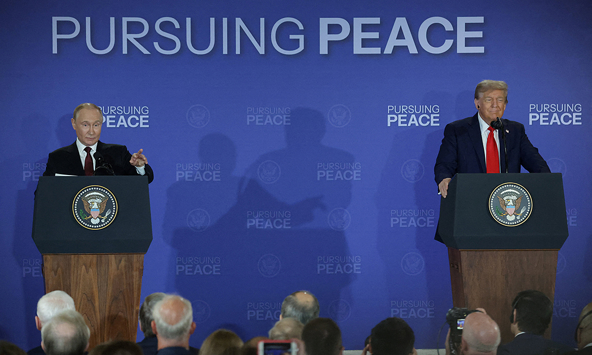 Ông Putin tuyên bố đã đạt thỏa thuận với ông Trump