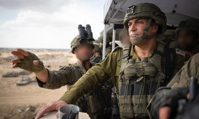 Tổng tham mưu trưởng Lực lượng Phòng vệ Israel (IDF) Eyal Zamir trong chuyến thăm thực địa tới Gaza ngày 17/8. Ảnh: IDF