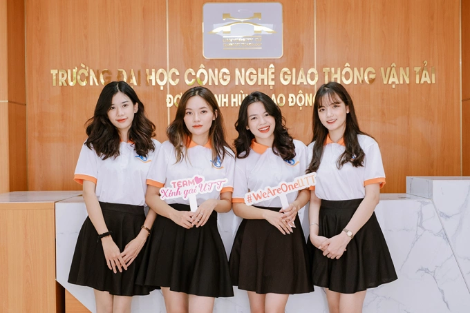 Sinh viên trường Đại học Công nghệ Giao thông Vận tải. Ảnh: Nhà trường cung cấp