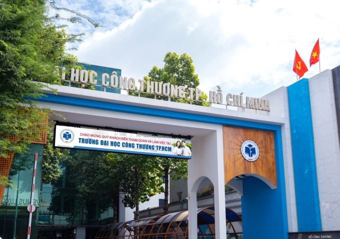 Điểm chuẩn Đại học Công thương TP HCM dự kiến 17-24,5 - 1