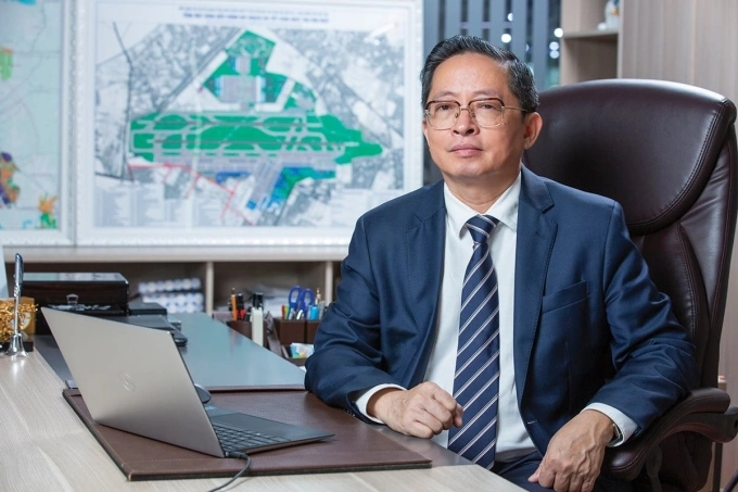 Ngoài vai trò doanh nhân, ông Trần Kim Chung hiện là thành viên Hội đồng Khoa học Đại học Kinh tế TP HCM. Ảnh: NVCC