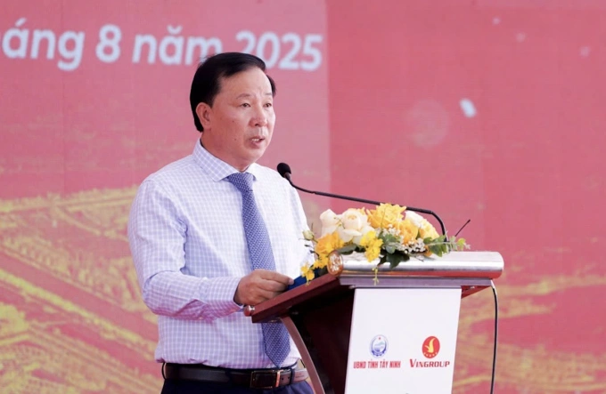 Chủ tịch UBND tỉnh Tây Ninh tại sự kiện khởi công dự án. Ảnh: Vingroup