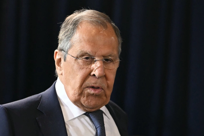 Ngoại trưởng Nga Sergey Lavrov tại Căn cứ Liên hợp Elmendorf-Richardson, bang Alaska, Mỹ ngày 15/8. Ảnh: AFP
