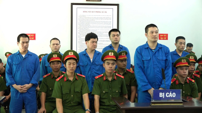Các bị cáo tại phiên tòa. Ảnh: Vạn An