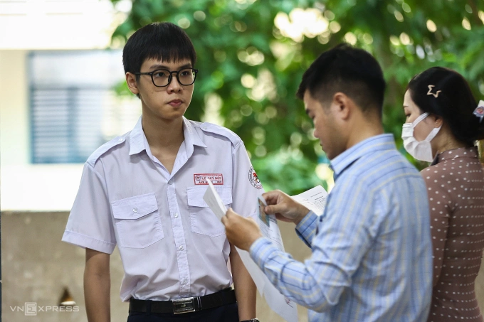 Thí sinh TP HCM thi tốt nghiệp THPT 2025. Ảnh: Quỳnh Trần