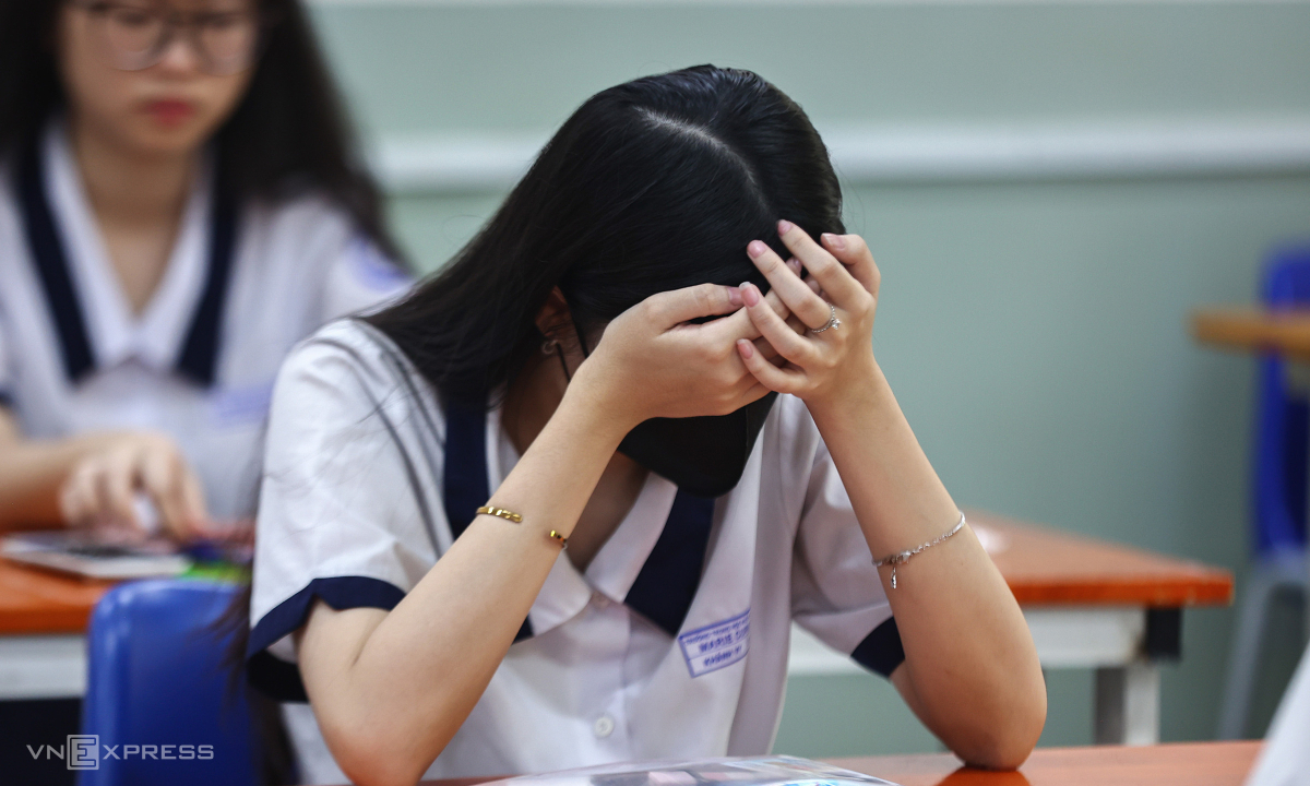 Mùa tuyển sinh đại học rối ren
