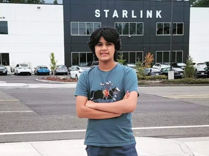 Kairan Quazi, nhân viên nhỏ tuổi nhất tại bộ phận Starlink của SpaceX năm 2023. Ảnh: Instagram/thepythonkairan