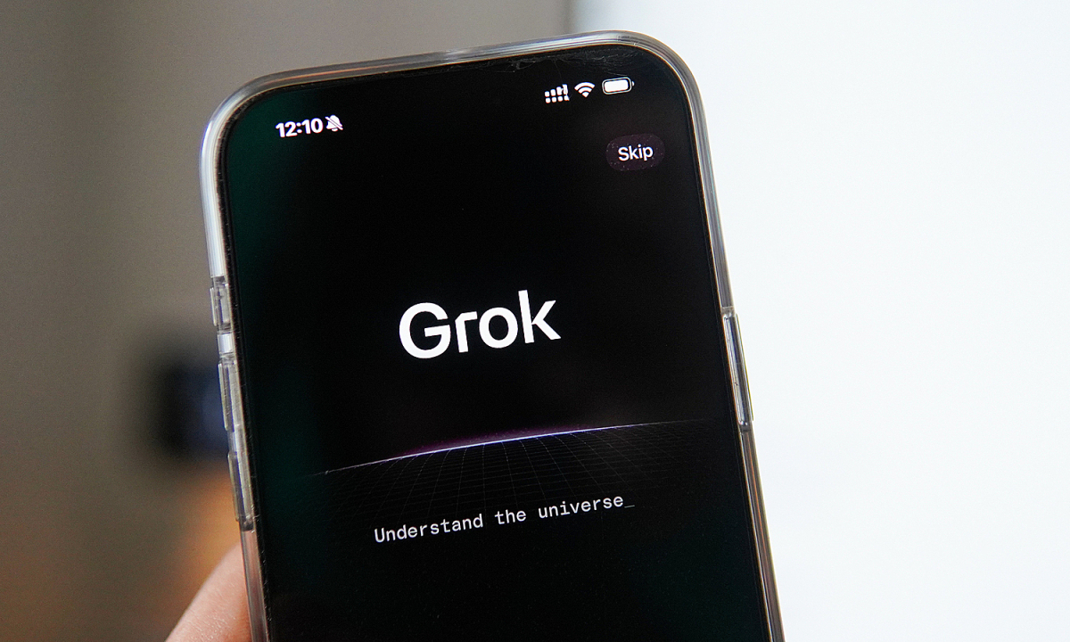 Hàng trăm nghìn cuộc trò chuyện của Grok bị công khai
