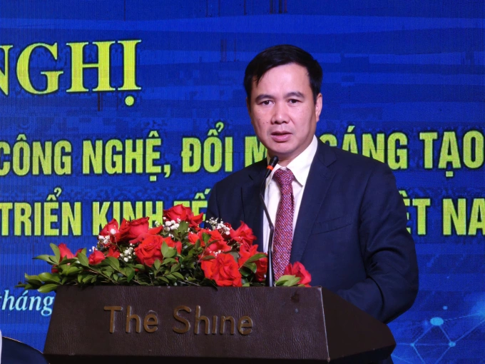 Thứ trưởng Bộ Khoa học và Công nghệ Bùi Thế Duy nói về những điểm mới trong Luật Khoa học công nghệ và Đổi mới sáng tạo 2025. Ảnh: Lê Tân