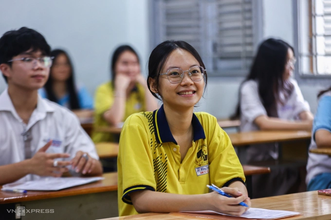 Thí sinh TP HCM thi tốt nghiệp THPT 2025. Ảnh: Quỳnh Trần