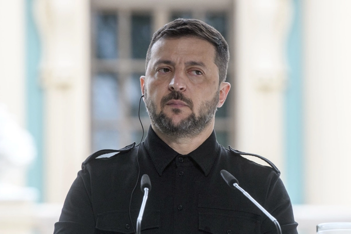 Ông Zelensky kêu gọi quân đội nước ngoài hiện diện ở Ukraine sau chiến sự
