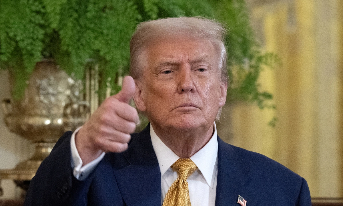 Ông Trump sẽ mở cửa cho 600.000 du học sinh Trung Quốc