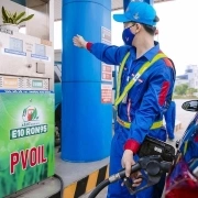 Điểm tin 21h: Lãnh đạo quốc hội Trung Quốc sắp thăm Việt Nam | Tiền vào chứng khoán thấp nhất hơn một tháng