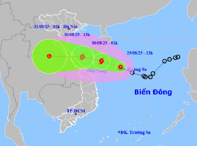 Dự báo đường đi và khu vực ảnh hưởng của áp thấp nhiệt đới lúc 13h ngày 29/8. Ảnh: NCHMF