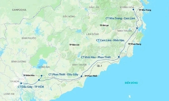 Cao tốc Dầu Giây - Phan Thiết là một trong 5 đoạn kết nối TP HCM với Nha Trang. Ảnh: Khánh Hoàng