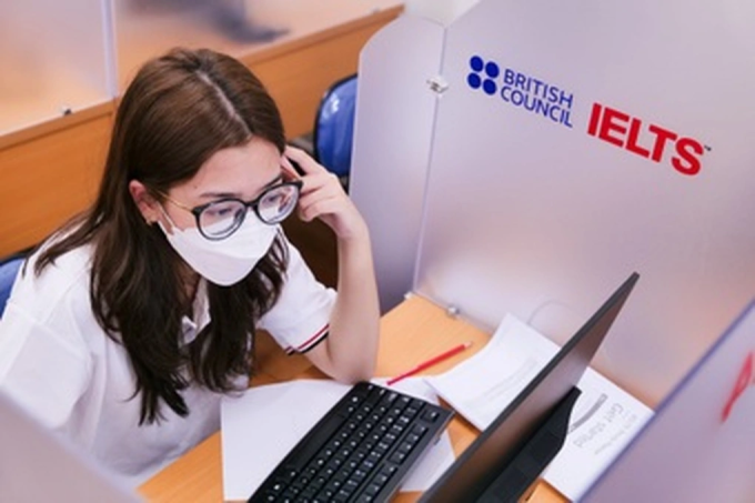 Người dự thi lấy chứng chỉ IELTS. Ảnh: British Council Vietnam