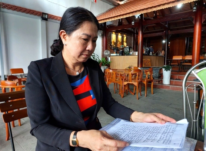 Bà Tái Thị Vinh, nữ hộ sinh kiện Trung tâm Y tế TP Cà Mau. Ảnh:An Minh