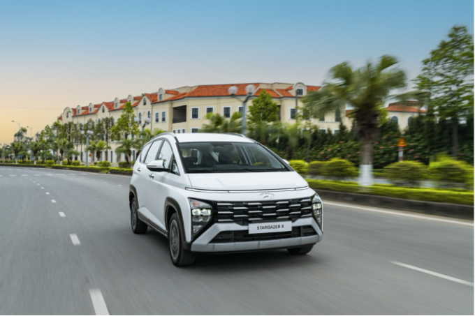 Hyundai Stargazer phiên bản X. Ảnh: HTV