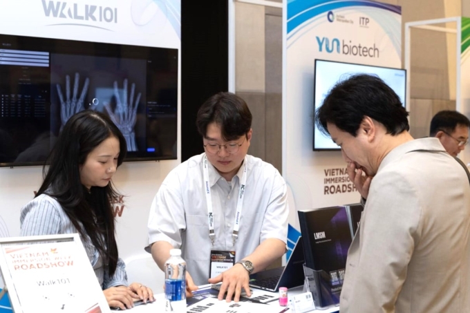 Walk101 - startup về phần mềm chẩn đoán cơ xương khớp tìm kiếm cơ hội tại thị trường Việt Nam. Ảnh: Như Liên