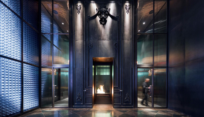 Đại sảnh với 15.000 mảnh pha lê tại Baccarat Hotel & Residences. Ảnh: Baccarat
