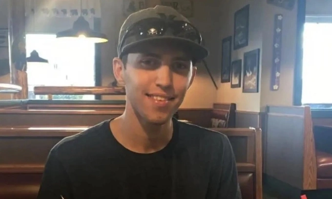 Tyler Robinson trong một bức ảnh đăng trên mạng xã hội. Ảnh: WSJ