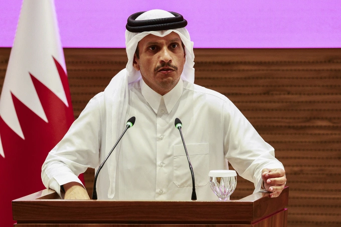 Thủ tướng kiêm Ngoại trưởng Qatar Mohammed bin Abdulrahman al-Thani tại cuộc họp báo ở thủ đô Doha ngày 9/9. Ảnh: AFP
