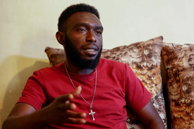 Duncan Okindo chia sẻ với truyền thông tại Nairobi, thủ đô Kenya. Ảnh: Guardian