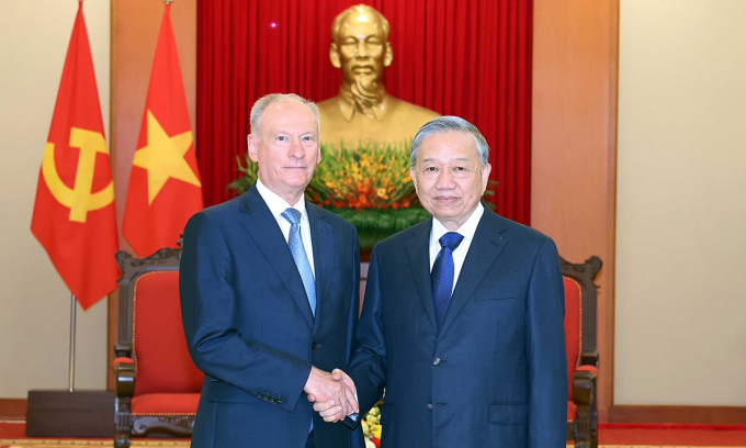 Tổng Bí thư Tô Lâm và ông Nikolai Patrusev, trợ lý Tổng thống Nga kiêm Chủ tịch Hội đồng Biển Liên bang Nga tại Hà Nội ngày 16/9. Ảnh: TTXVN