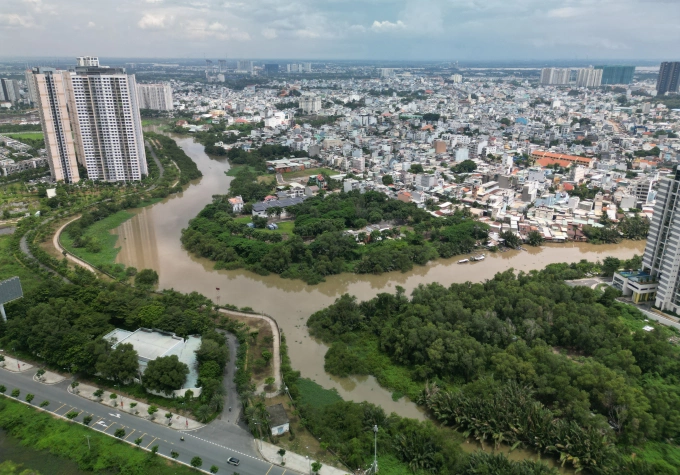 Bất động sản khu đông TP HCM, tháng 8/2025. Ảnh: Quỳnh Trần