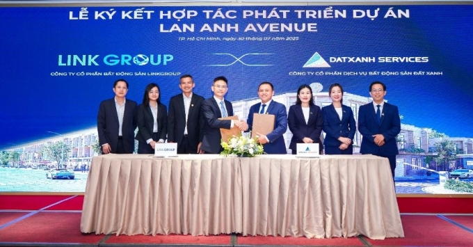 Dat Xanh Services ký kết hợp tác phát triển dự án Lan Anh Avenue. Ảnh: