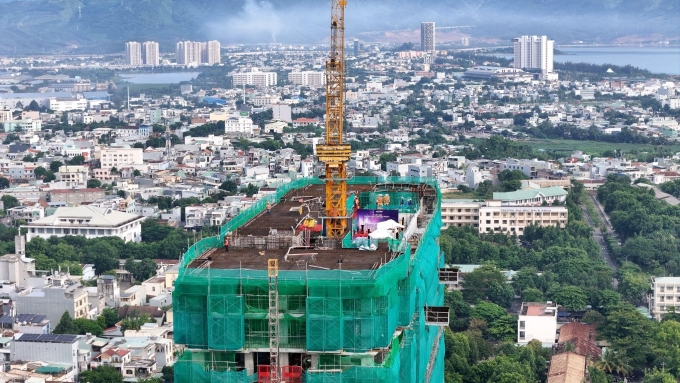 Toàn cảnh lễ cất nóc dự án. Ảnh: Mia Center Point