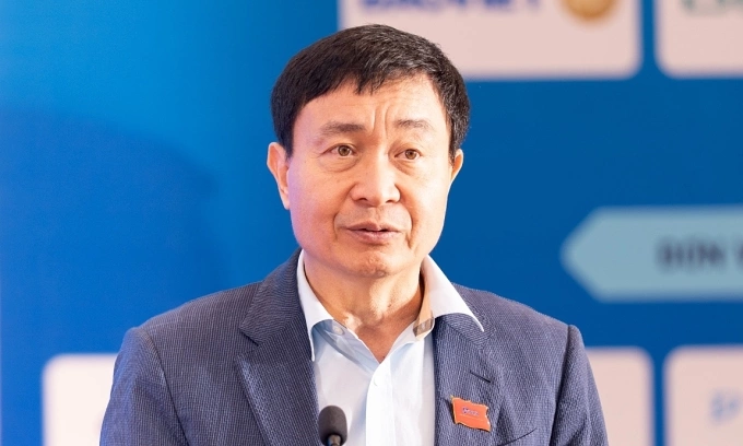 Trung tướng Nguyễn Minh Chính, Phó Chủ tịch Thường trực Hiệp hội An ninh mạng quốc gia NCA, phát biểu tại sự kiện. Ảnh: MS