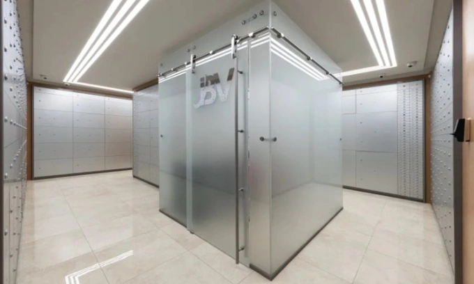 Két an toàn ở IBV London hầu như đã kín chỗ. Ảnh: IBV London