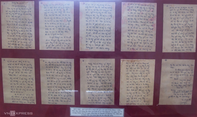 Bức thư của liệt sĩ Lê Văn Huỳnh ở nhà trưng bày trong thành cổ Quảng Trị. Ảnh: Đắc Thành