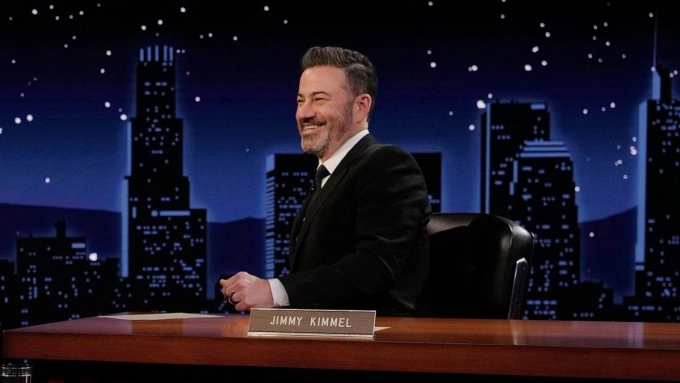 MC Jimmy Kimmel dẫn chương trình Jimmy Kimmel Live! hồi tháng 5/2024. Ảnh: ABC