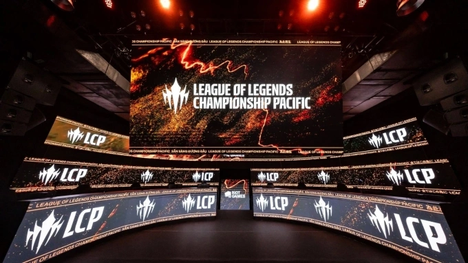 Sân khấu vòng loại Play-off LCP 2025. Ảnh: LCP