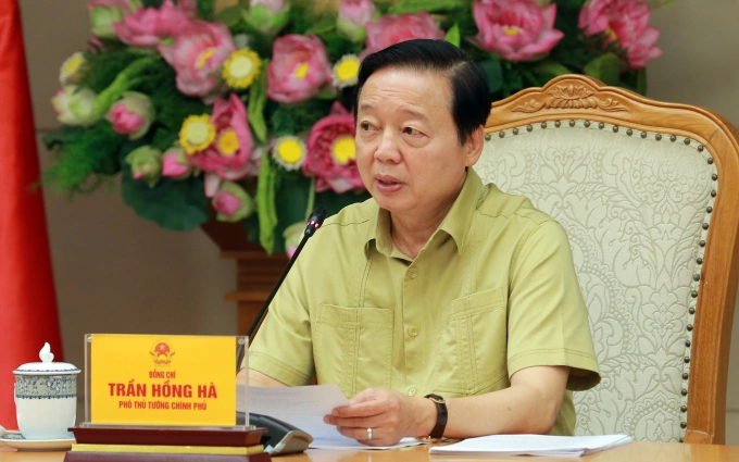 Phó thủ tướng Trần Hồng Hà phát biểu tại cuộc học về chính sách đất đai trong trung tâm tài chính quốc tế, ngày 22/9. Ảnh: VGP
