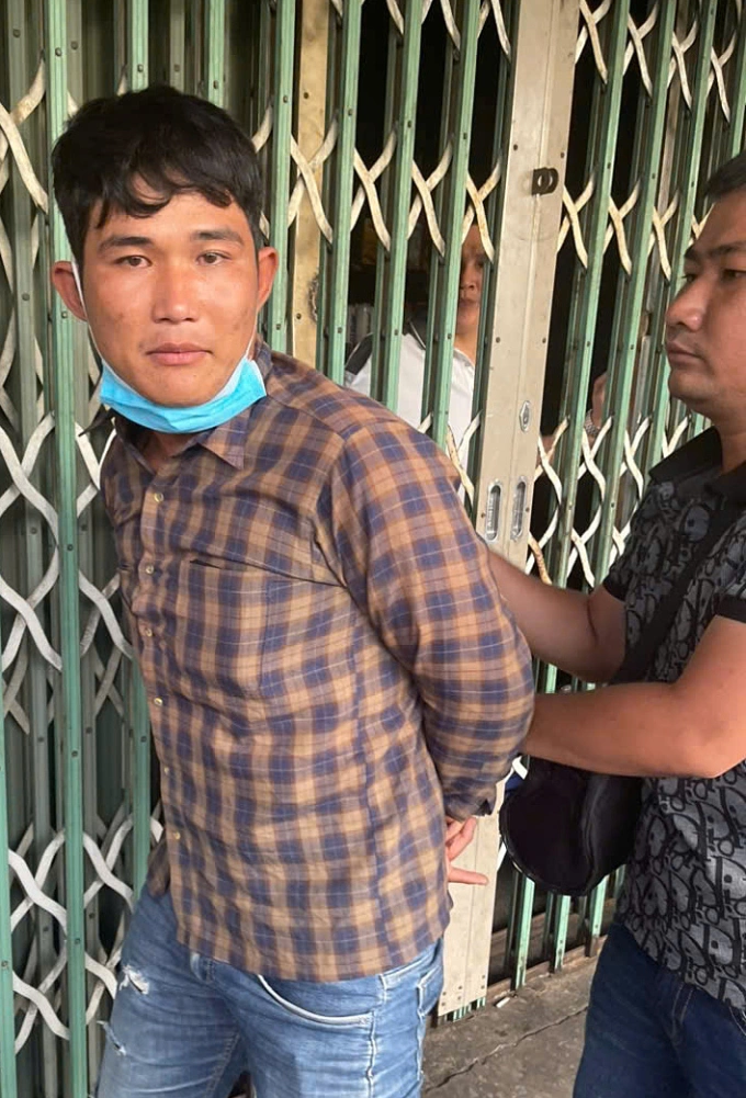 Nguyễn Tiến Đạt bị bắt lúc 17h chiều nay. Ảnh: Nam An