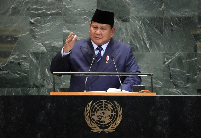 Tổng thống Indonesia Prabowo Subianto phát biểu trước Đại hội đồng Liên Hợp Quốc ngày 23/9. Ảnh: AFP