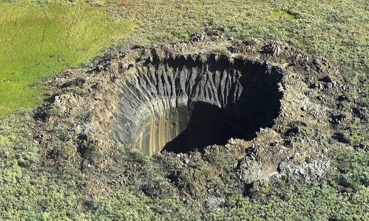 VNECrater-1758706562-5540-1758706672.jpg