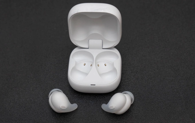 Tai nghe Sony Linkbuds Fit. Ảnh: Tuấn Hưng
