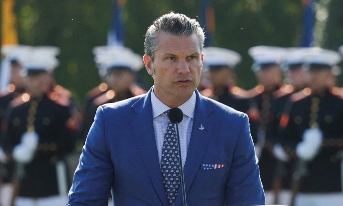 Bộ trưởng Quốc phòng Mỹ Pete Hegseth tại sự kiện ở Lầu Năm Góc ngày 19/9. Ảnh: Reuters