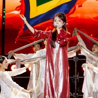 Buôn trăng - Phương Mỹ Chi