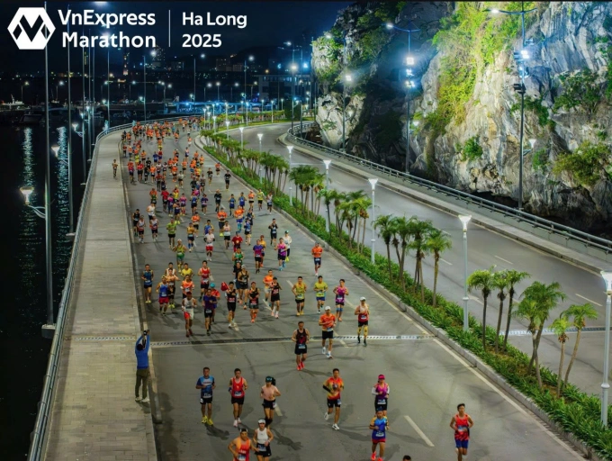 VĐV tham dự VnExpress Marathon Hạ Long hồi tháng 5. Ảnh: VnExpress Marathon